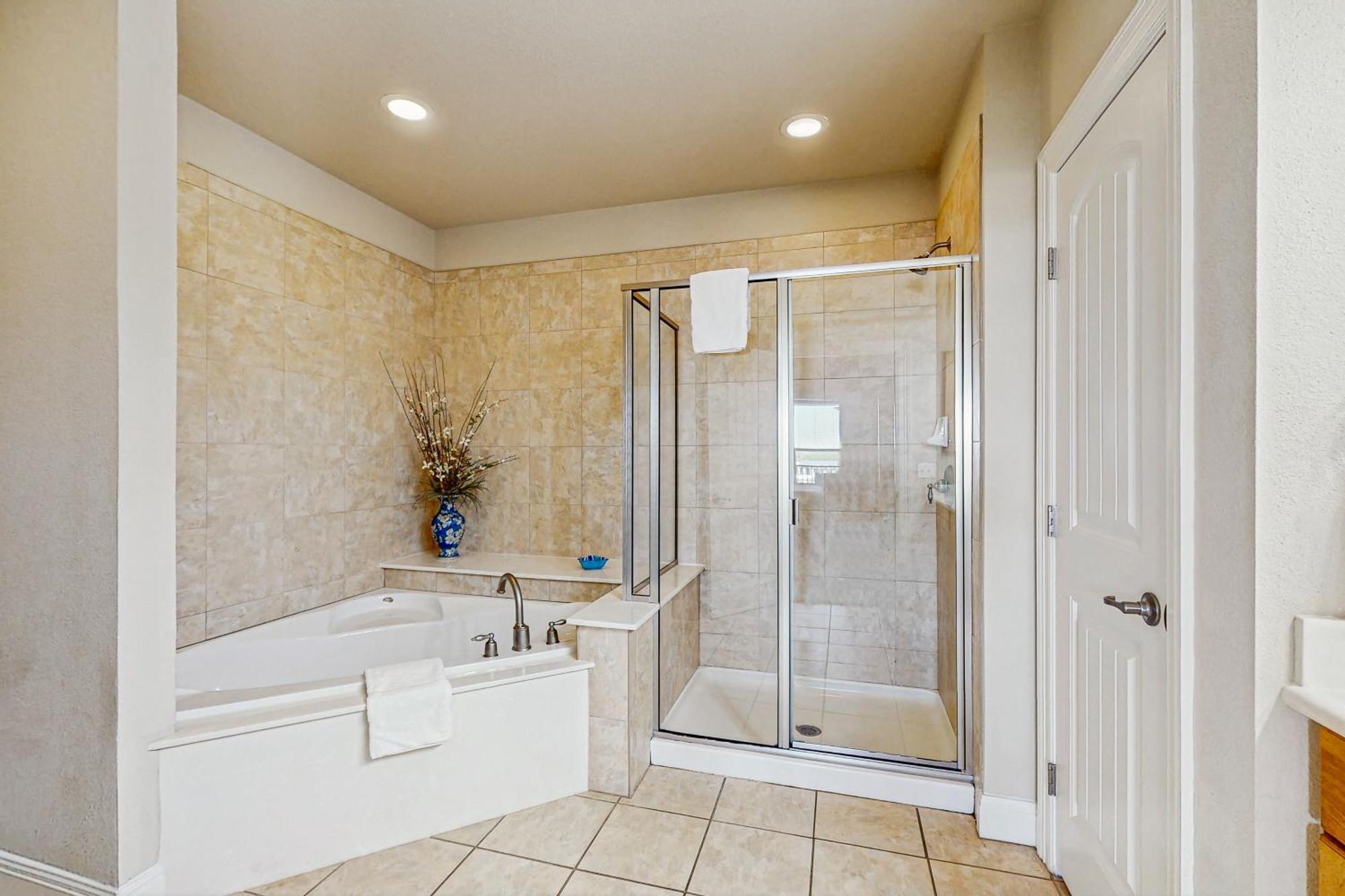 The Waters Condo Building 3 Horseshoe Bay Extérieur photo