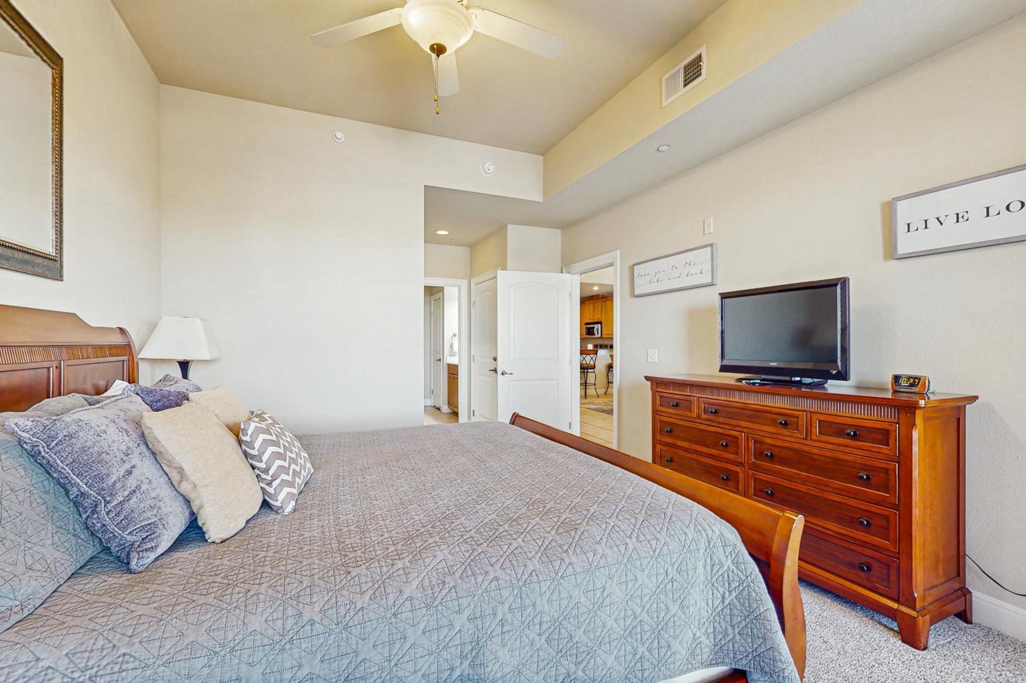 The Waters Condo Building 3 Horseshoe Bay Extérieur photo